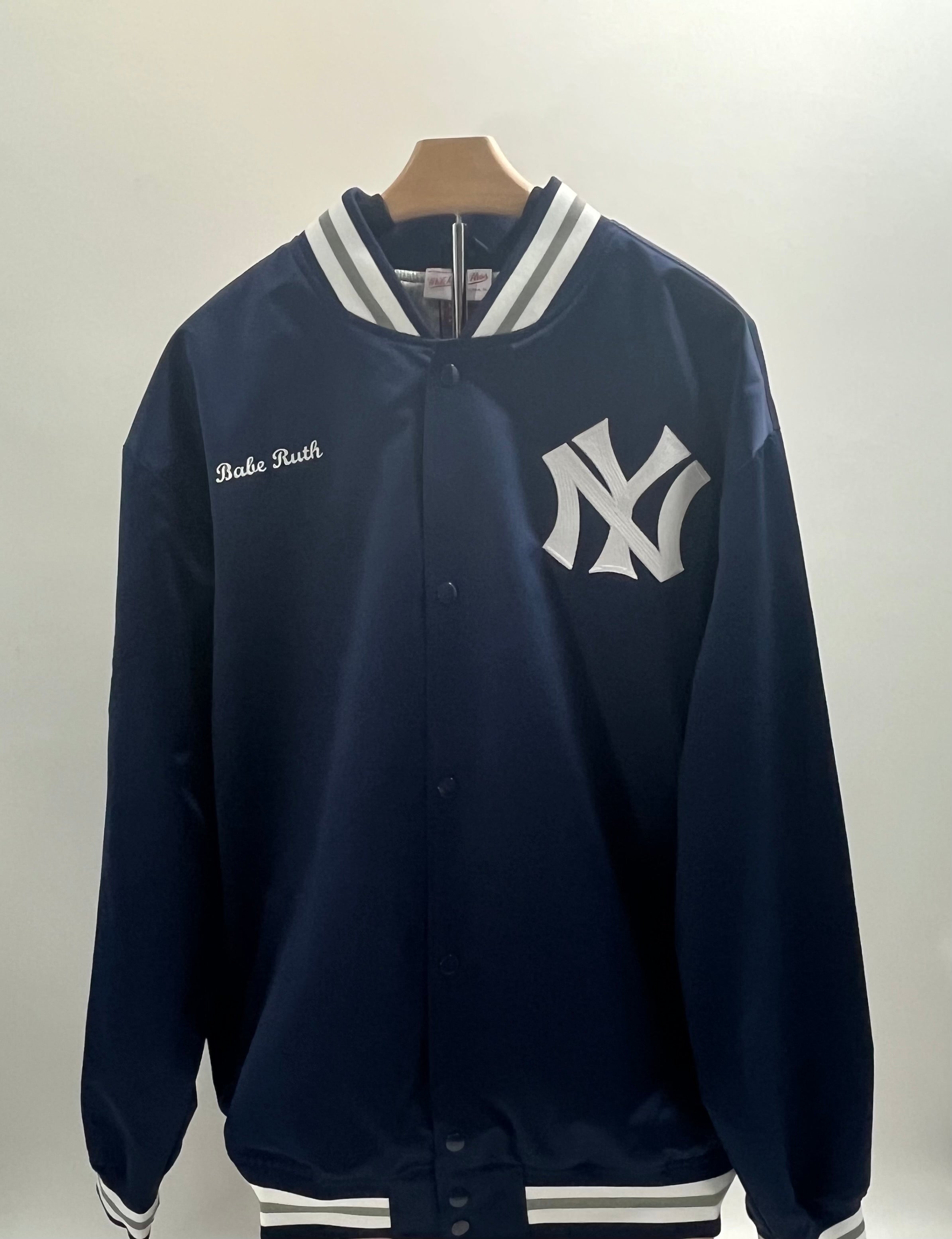 Babe Ruth, MLB Legends Collection Satin Jacket - New York Yankees
