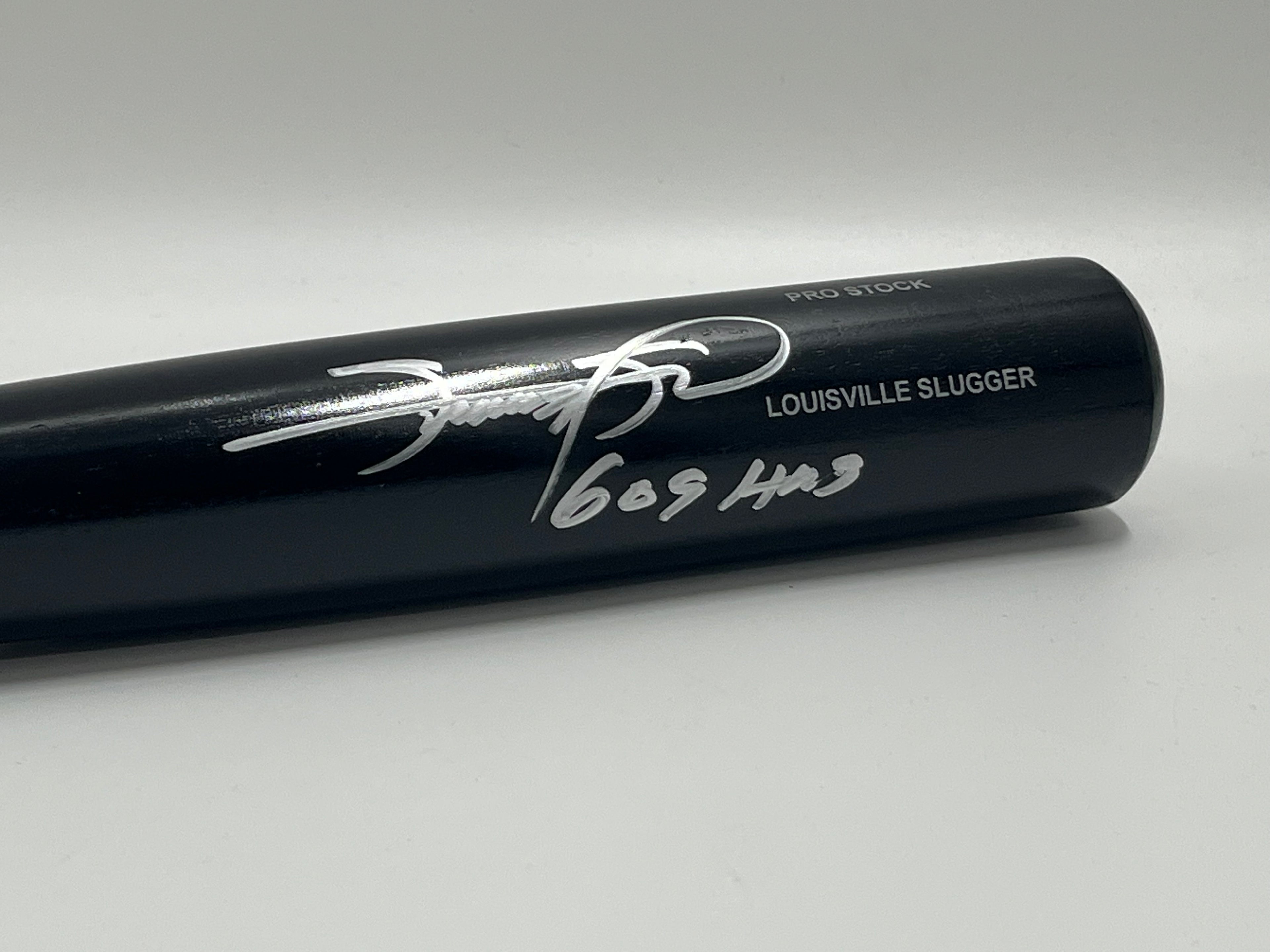 Sammy Sosa Signed Louisville Slugger Pro Stock Bat Inscr. "609 HRs" (Beckett)