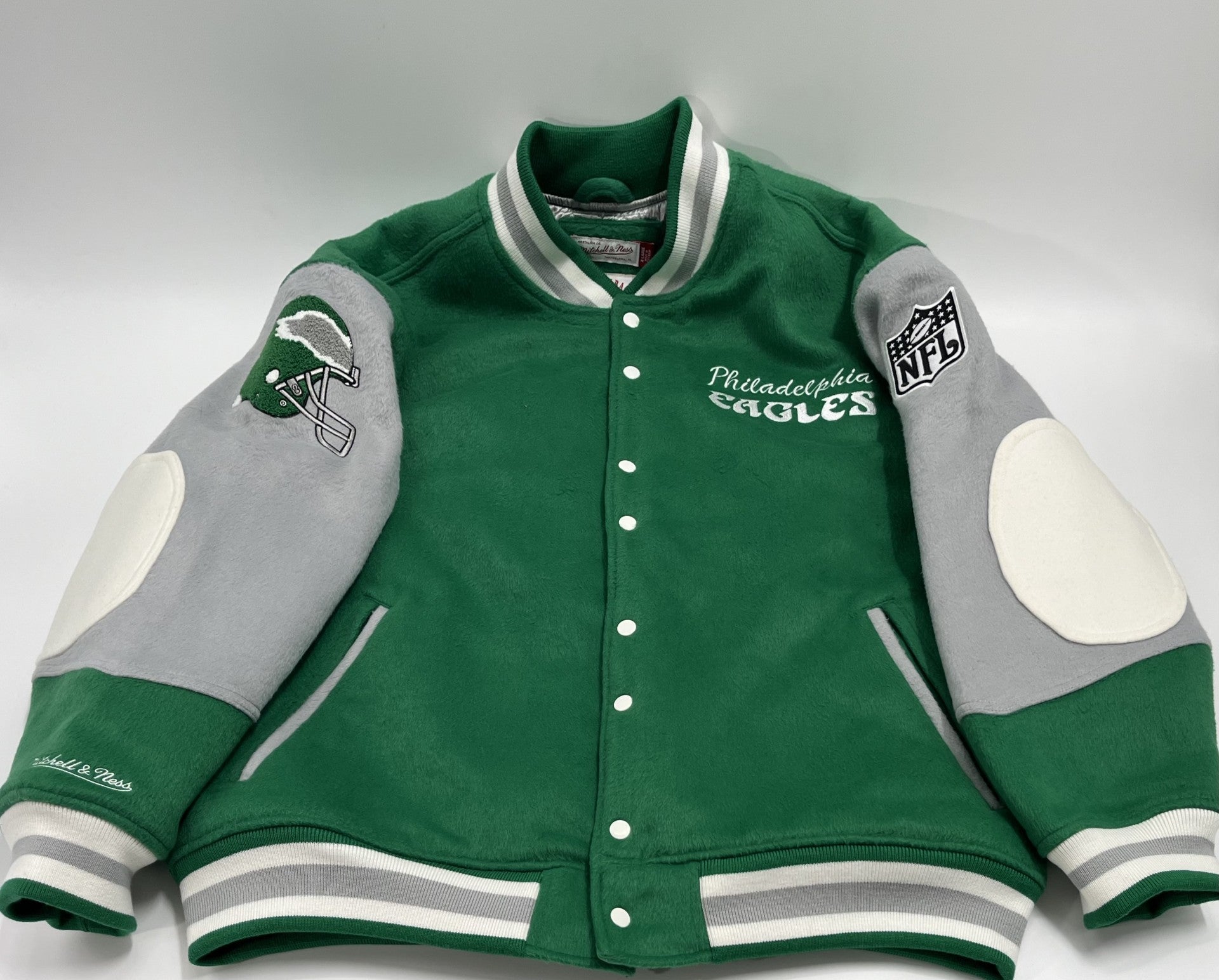 Mitchell Ness Philadelphia Eagles NWT Princess Diana Varsity Jacket