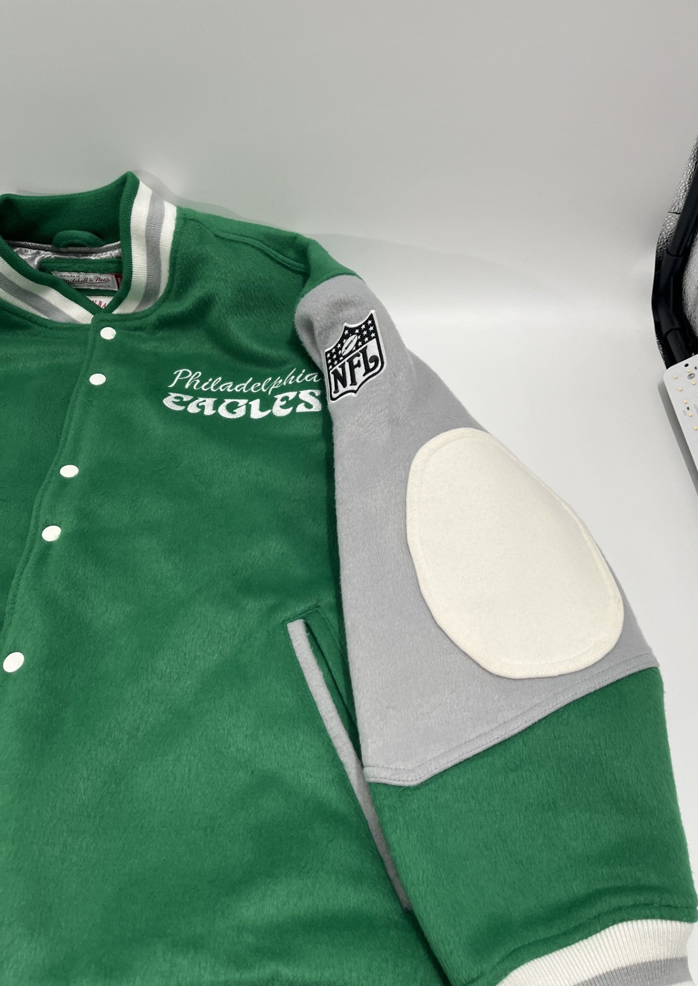 Mitchell Ness Philadelphia Eagles NWT Princess Diana Varsity Jacket