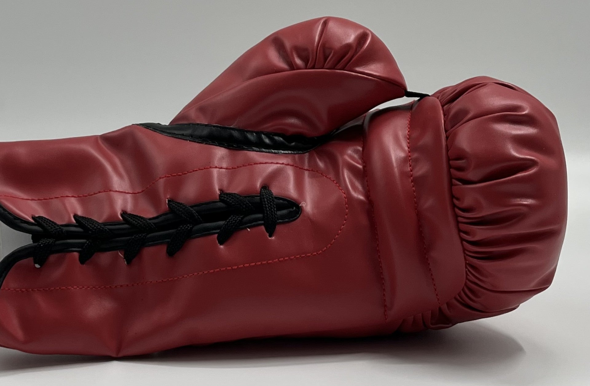 Roy Jones Jr. Signed Everlast Boxing Glove (JSA)