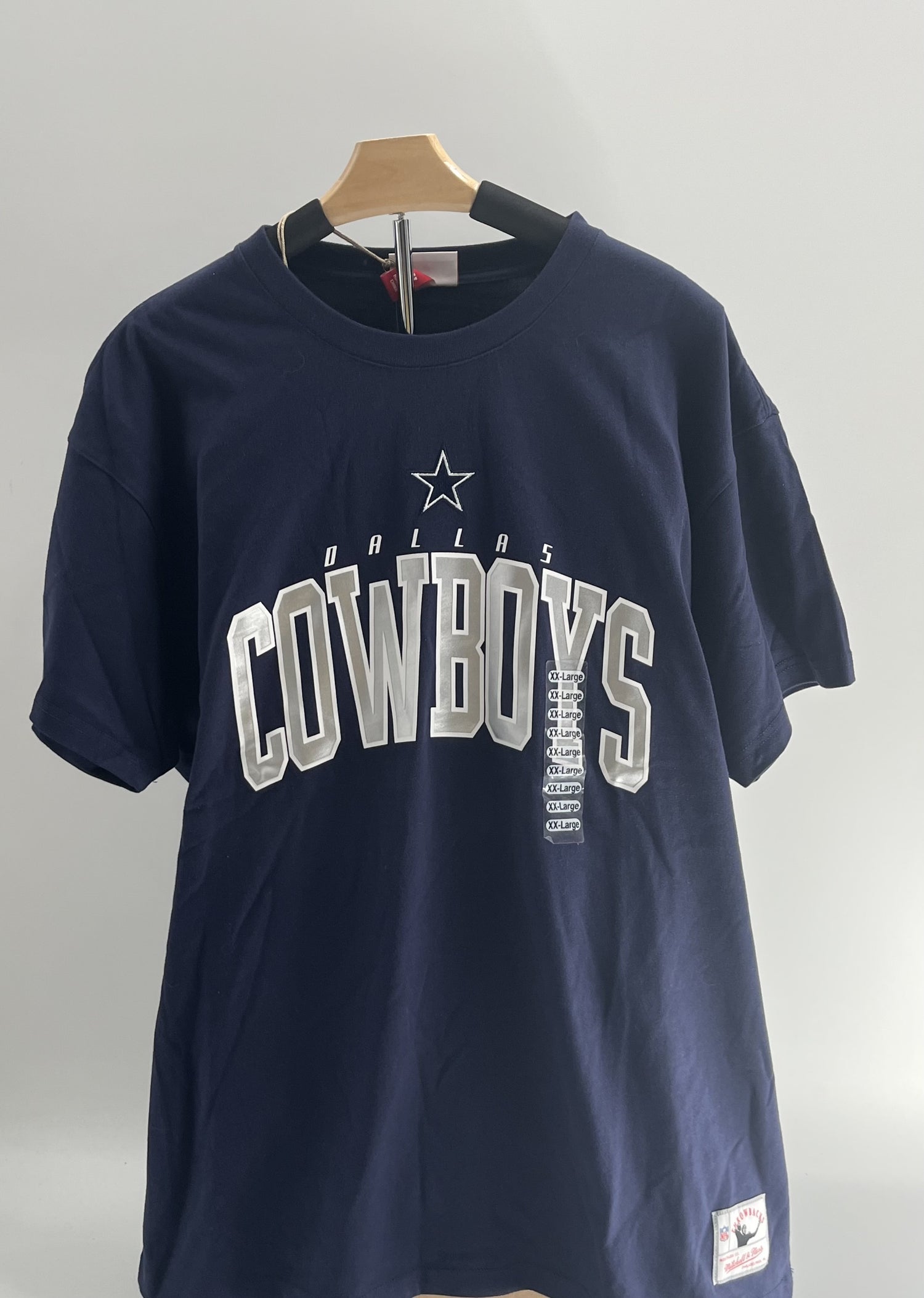 Mitchell &amp; Ness Navy Dallas Cowboys Team Name Arch T-Shirt Men’s NWT