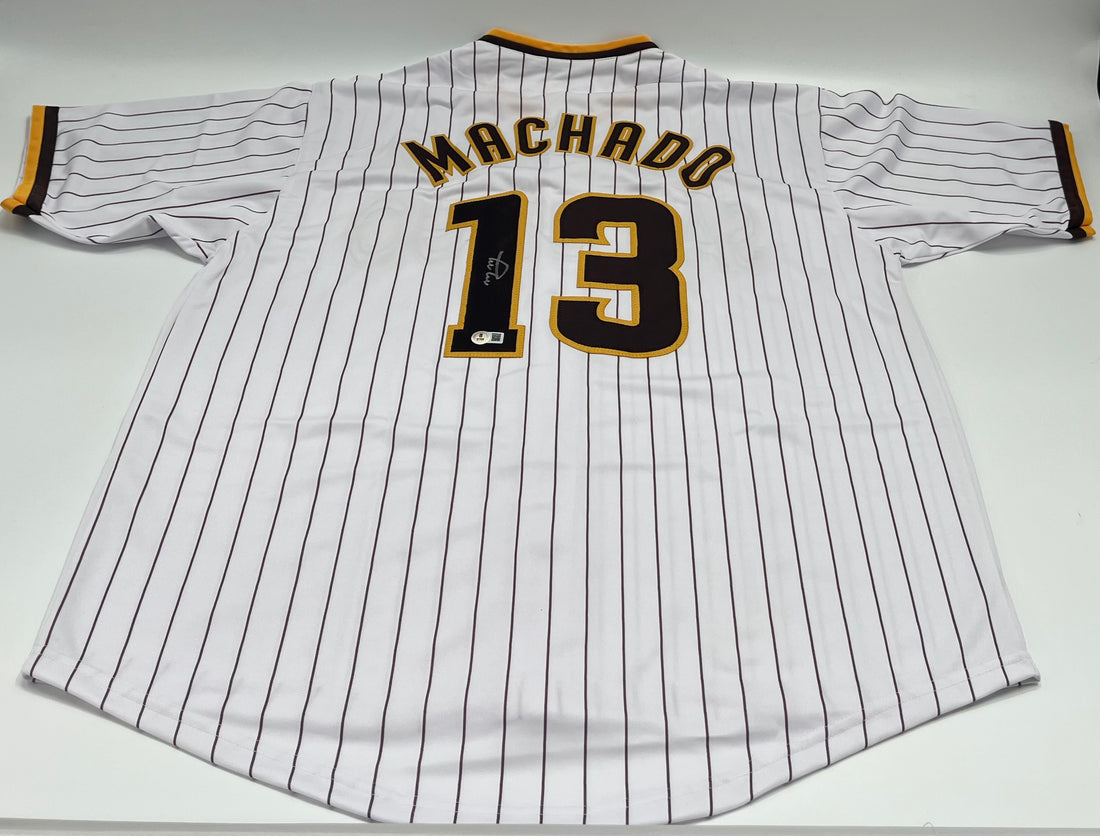 Manny Machado Signed Jersey (Beckett)
