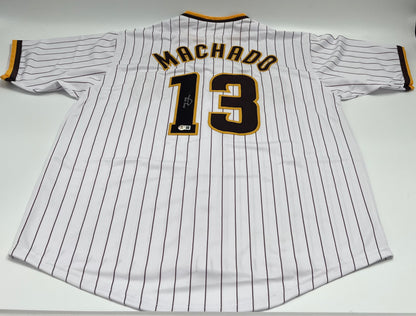 Manny Machado Signed Jersey (Beckett)