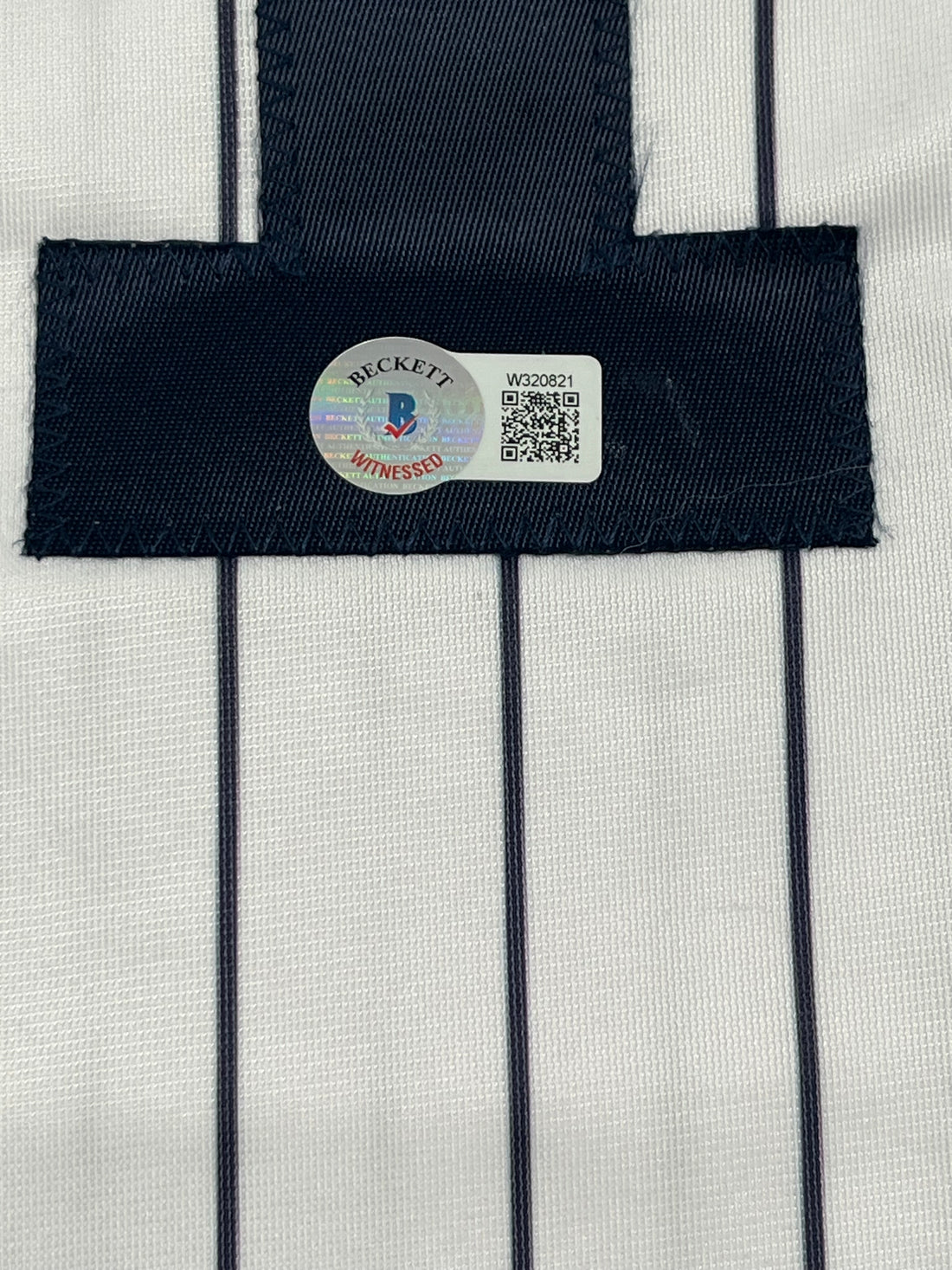 Goose Gossage Signed Jersey Inscribed &quot;HOF 2008&quot;(Pinstripe) (Beckett)