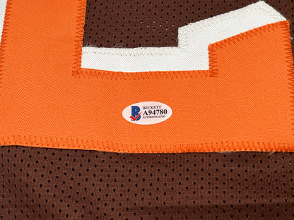 Kareem Hunt Signed Jersey (Beckett)