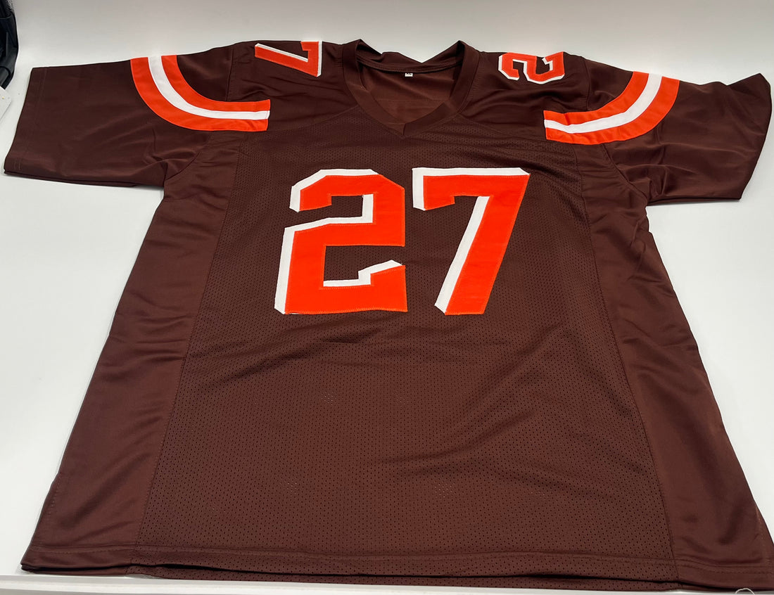Kareem Hunt Signed Jersey (Beckett)