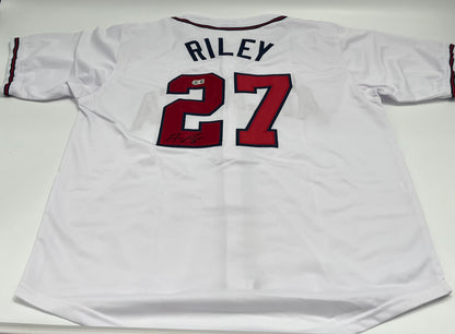 Austin Riley Signed Jersey (Beckett)