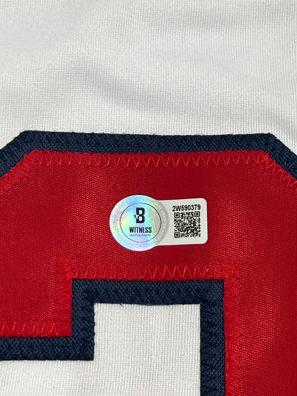 Austin Riley Signed Jersey (Beckett)
