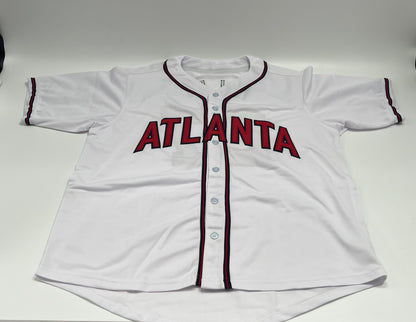 Austin Riley Signed Jersey (Beckett)