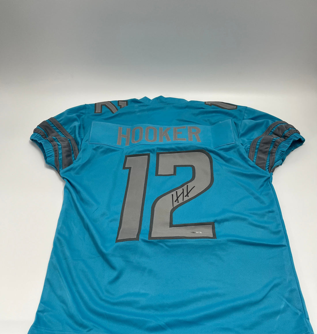 Hendon Hooker Signed Custom Jersey (Beckett)