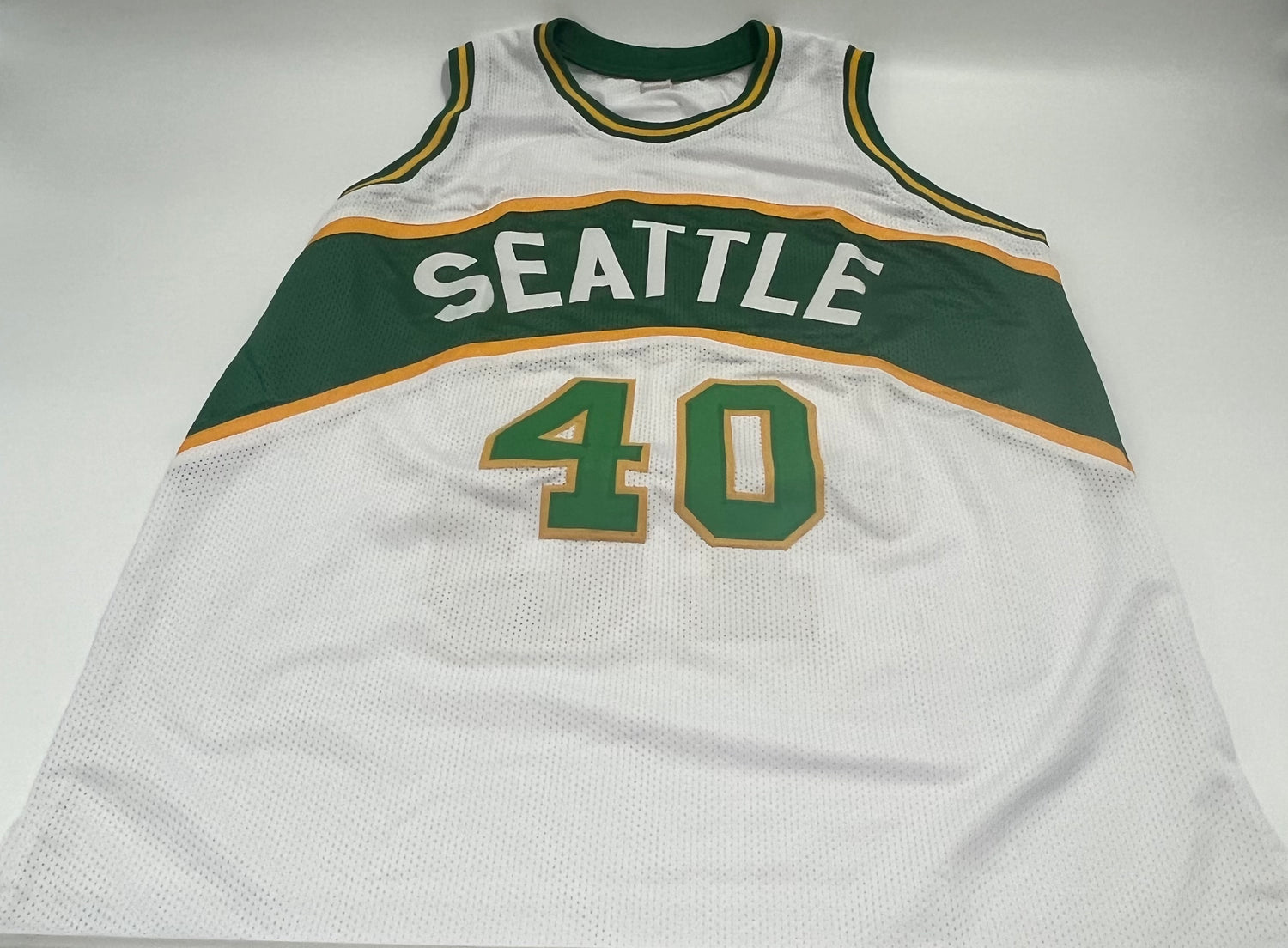 Shawn Kemp Signed Custom Jersey (Beckett)