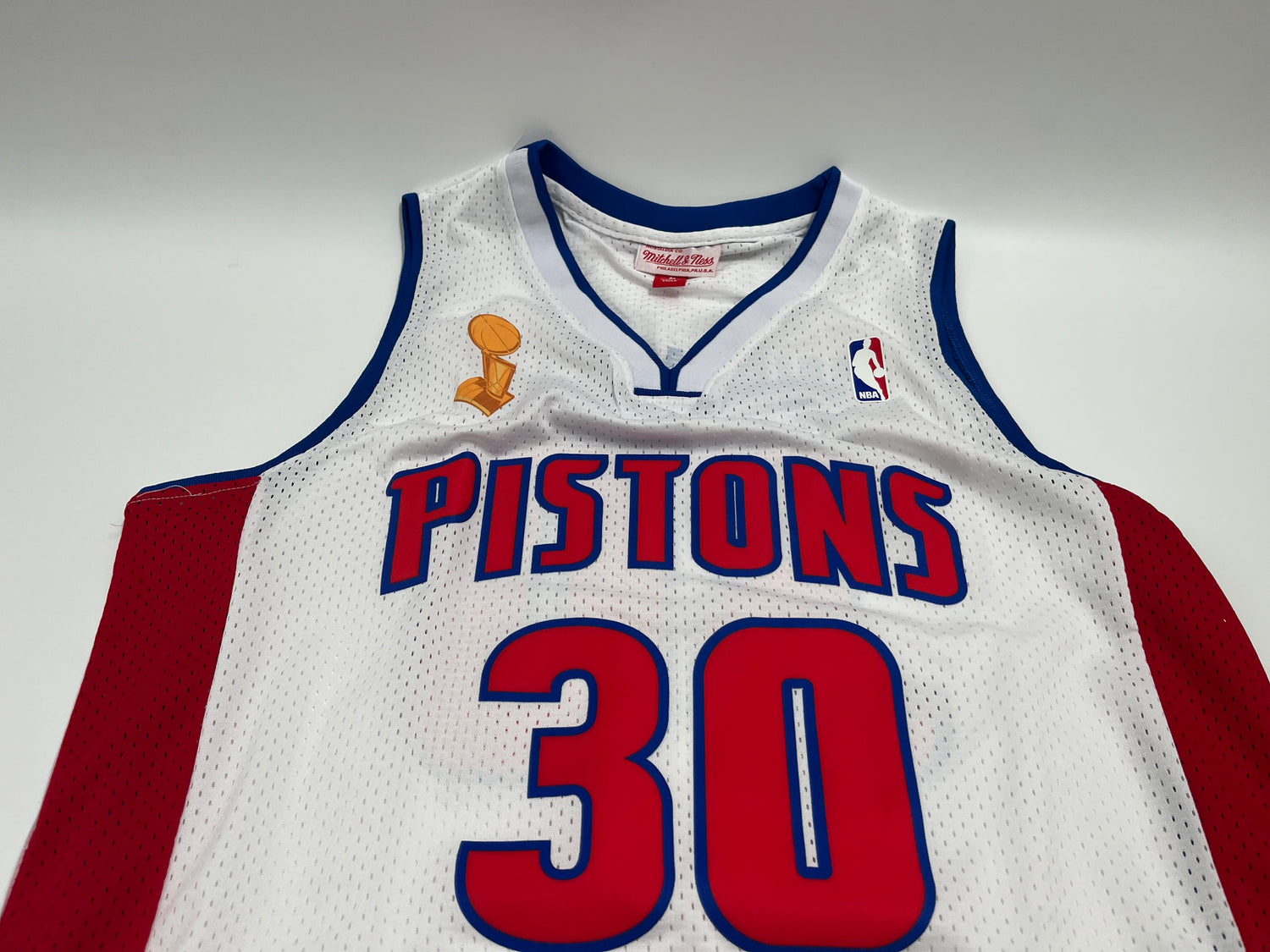 Rasheed Wallace Signed Pistons M&amp;N Authentic Jersey Inscribed &quot;2004 Champs&quot; (Beckett)