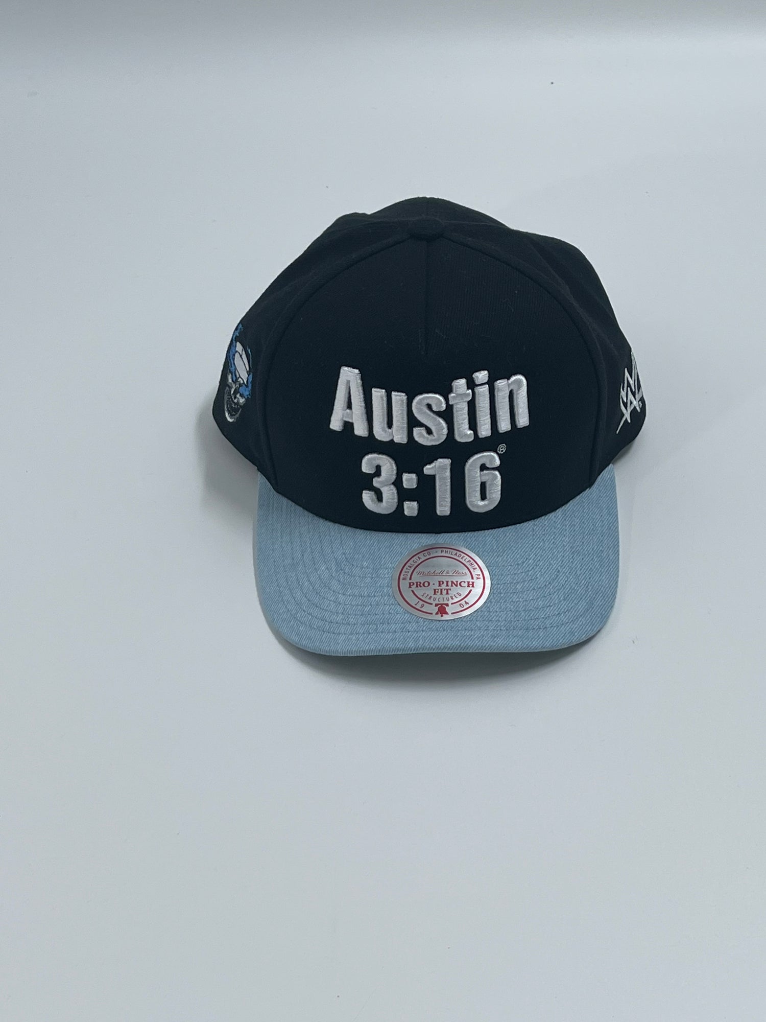 Stone Cold Steve Austin,  WWE Statement Pro Snapback Hat