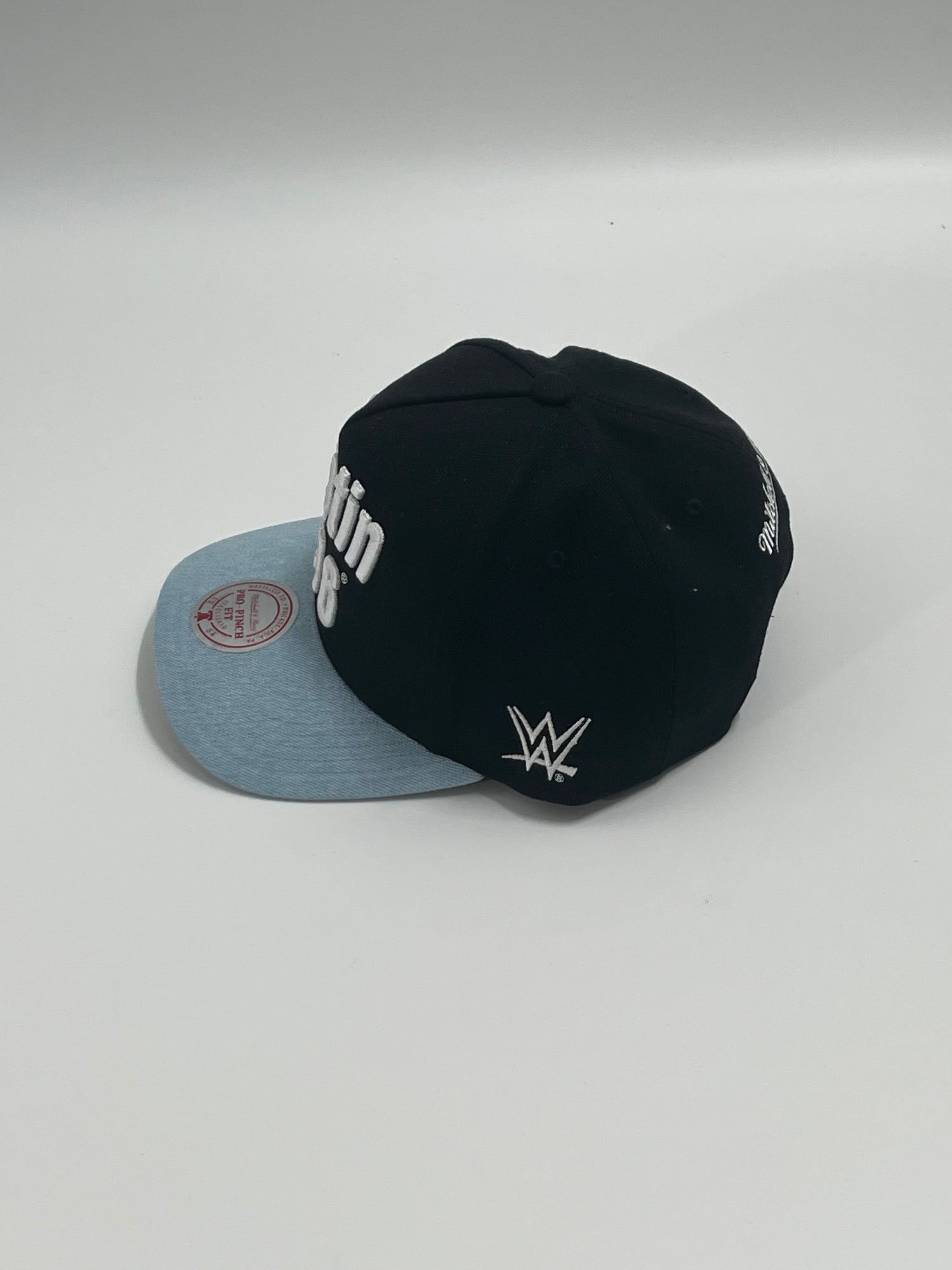 Stone Cold Steve Austin,  WWE Statement Pro Snapback Hat