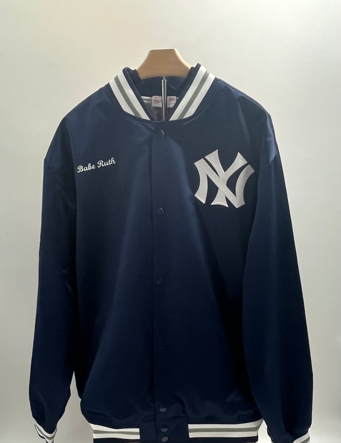 Babe Ruth, MLB Legends Collection Satin Jacket - New York Yankees
