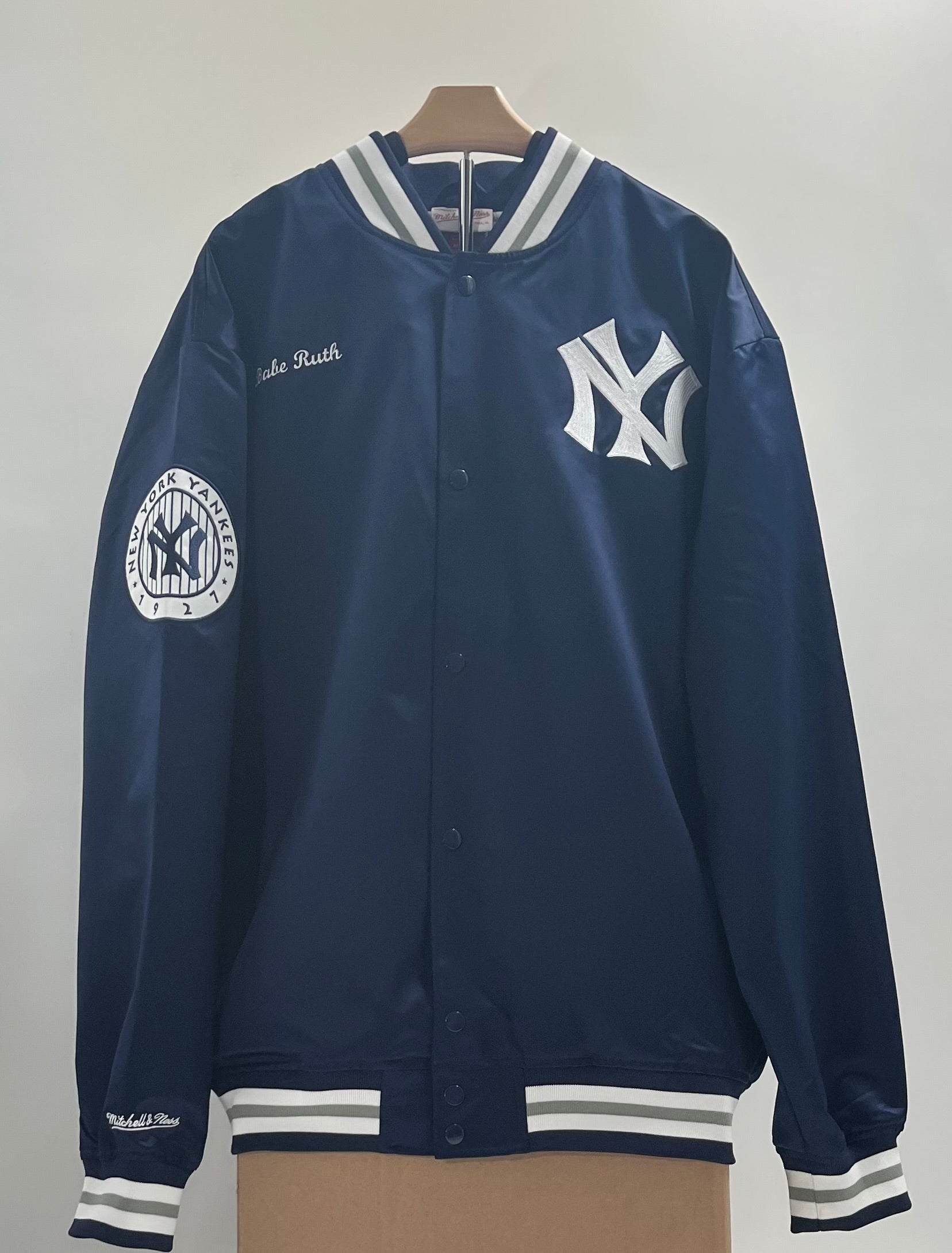 Babe Ruth, MLB Legends Collection Satin Jacket - New York Yankees