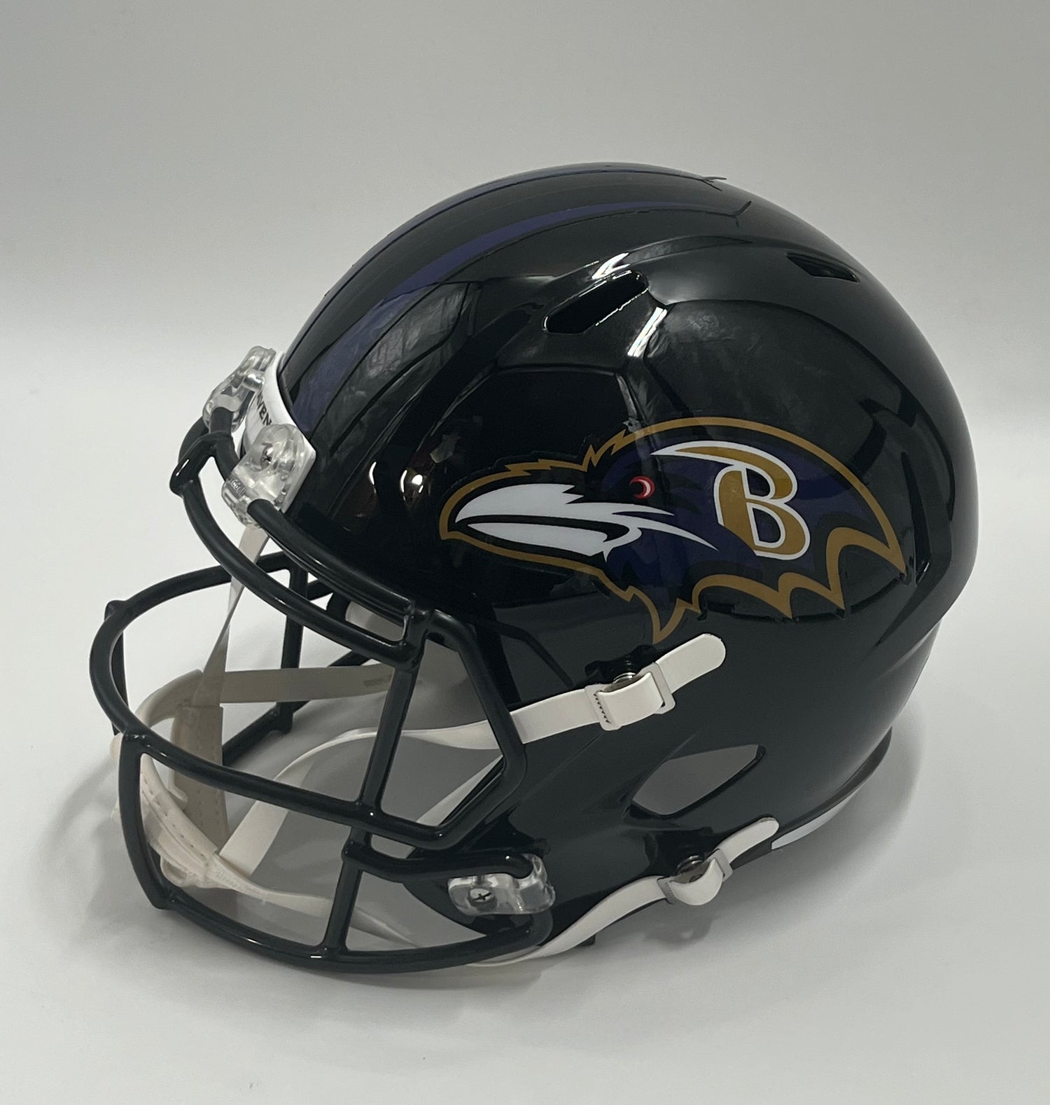 Zay Flowers Signed Ravens Full-Size Speed Helmet (Beckett)