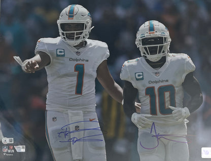Tua Tagovailoa &amp; Tyreek Hill Signed Dolphins 16x20 Photo (Beckett &amp; Fanatics)