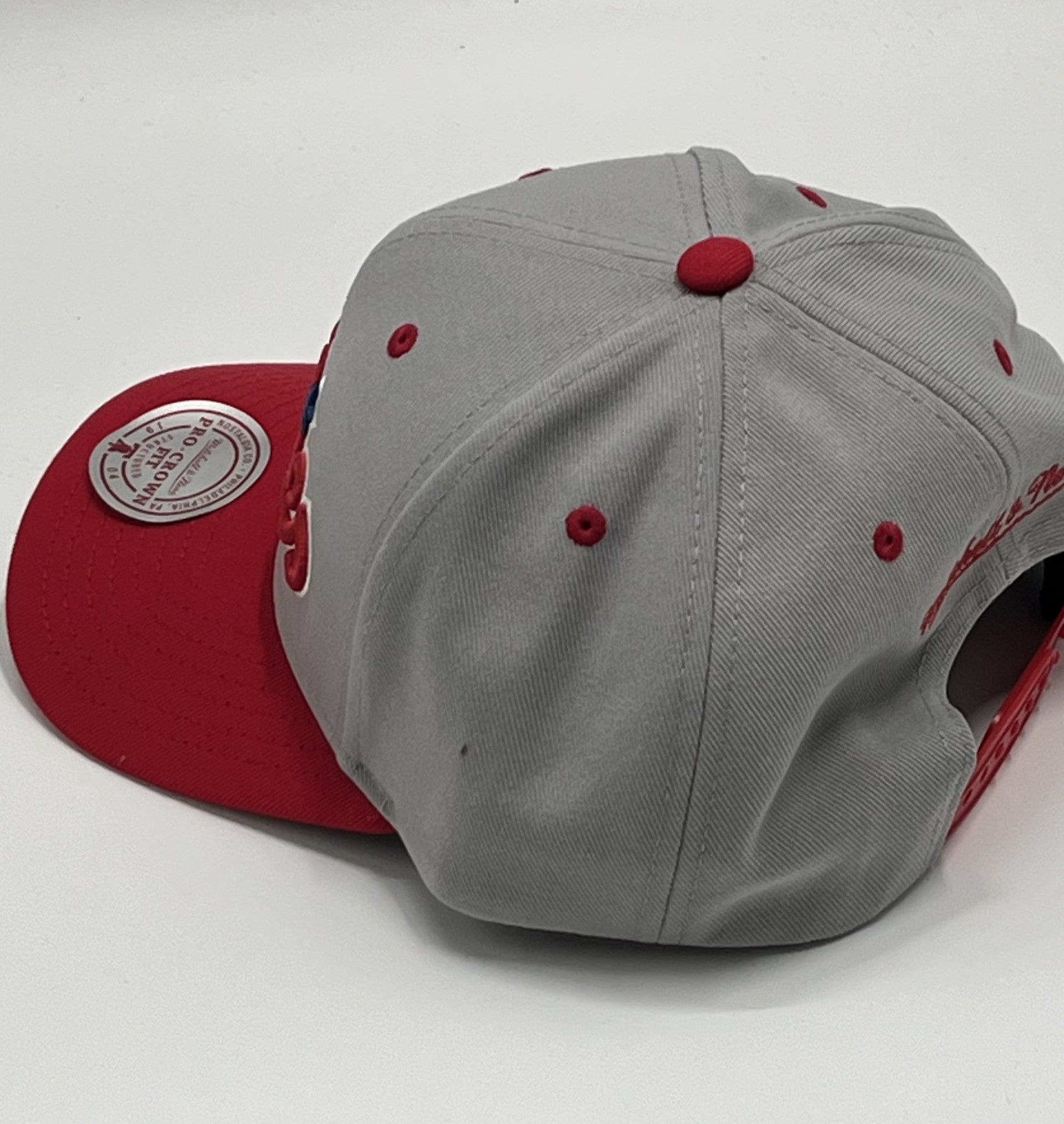 Mitchell &amp; Ness MLB stadium pro snapback coop phillies Hat
