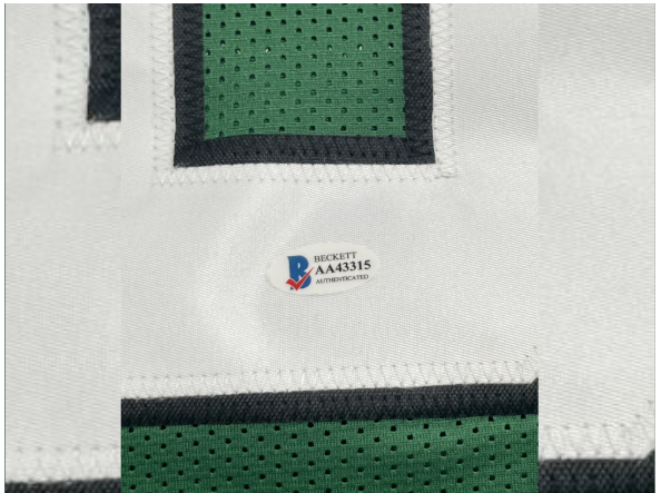 DeVonta Smith Signed Philadelphia Eagles Jersey (Beckett)