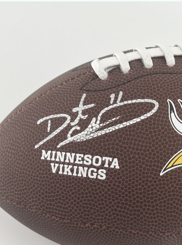 Daunte Culpepper Signed NFL Football - Logo Vikings