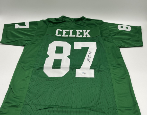 Brent Celek Signed Jersey (Beckett)