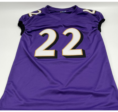 Derrick Henry Signed Jersey (Beckett)