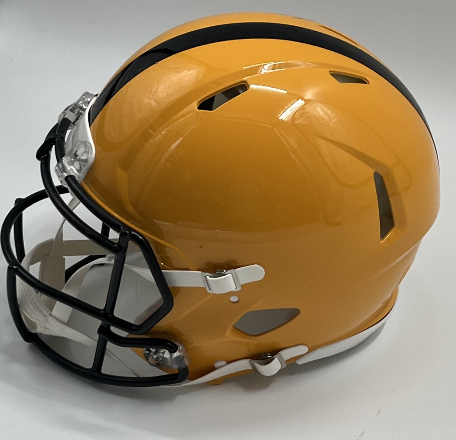 T. J. Watt Signed Steelers Full-Size Authentic On-Field Throwback Alternate Speed Helmet (Beckett)