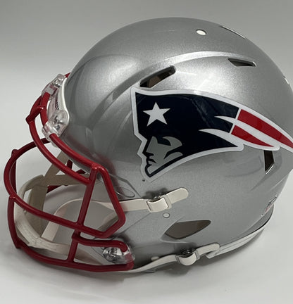 Tom Brady Signed Patriots Full-Size Authentic On-Field Speed Helmet (Fanatics &amp; GOAT)