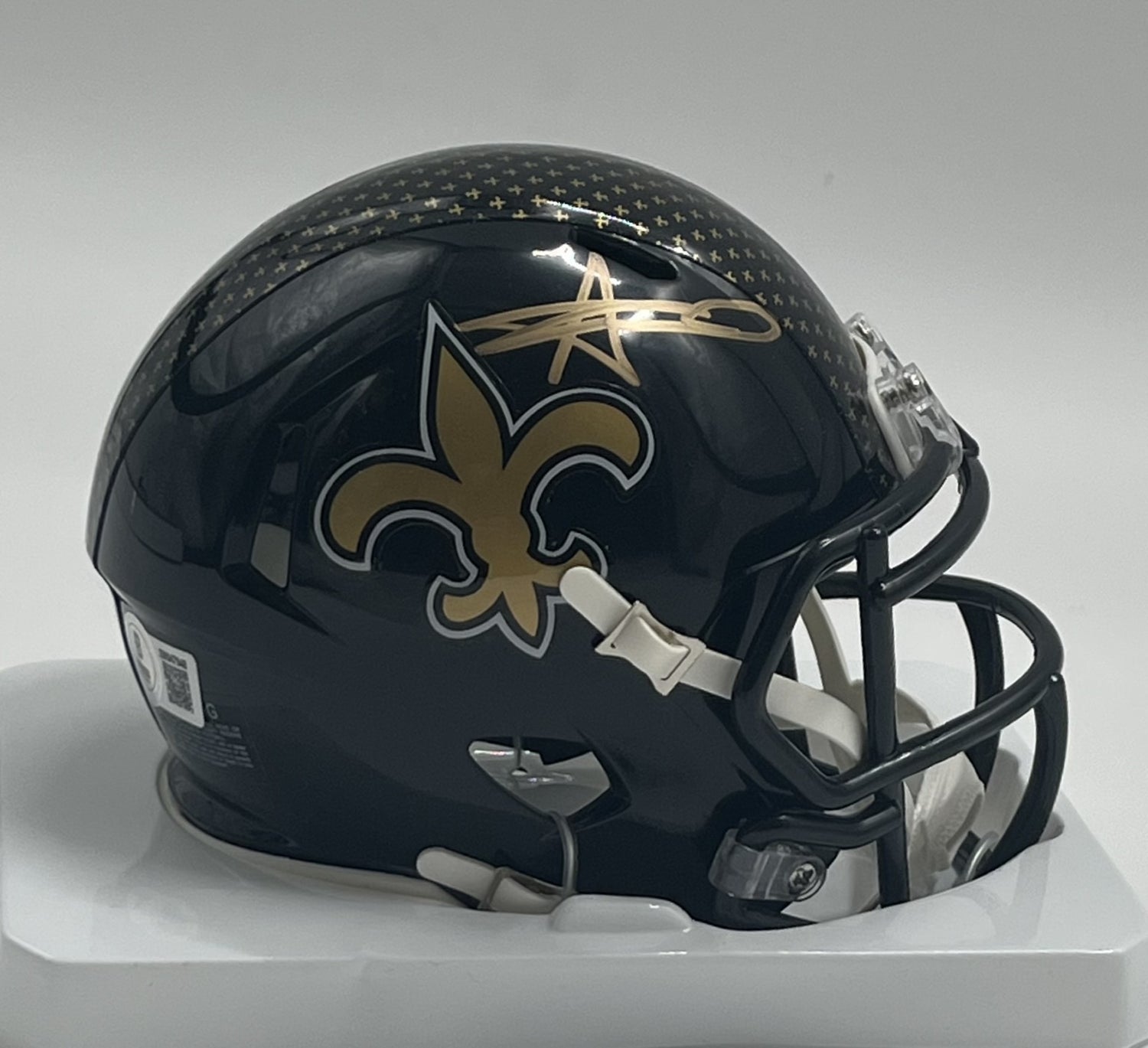 Alvin Kamara Signed Saints Speed Mini Helmet (Beckett)