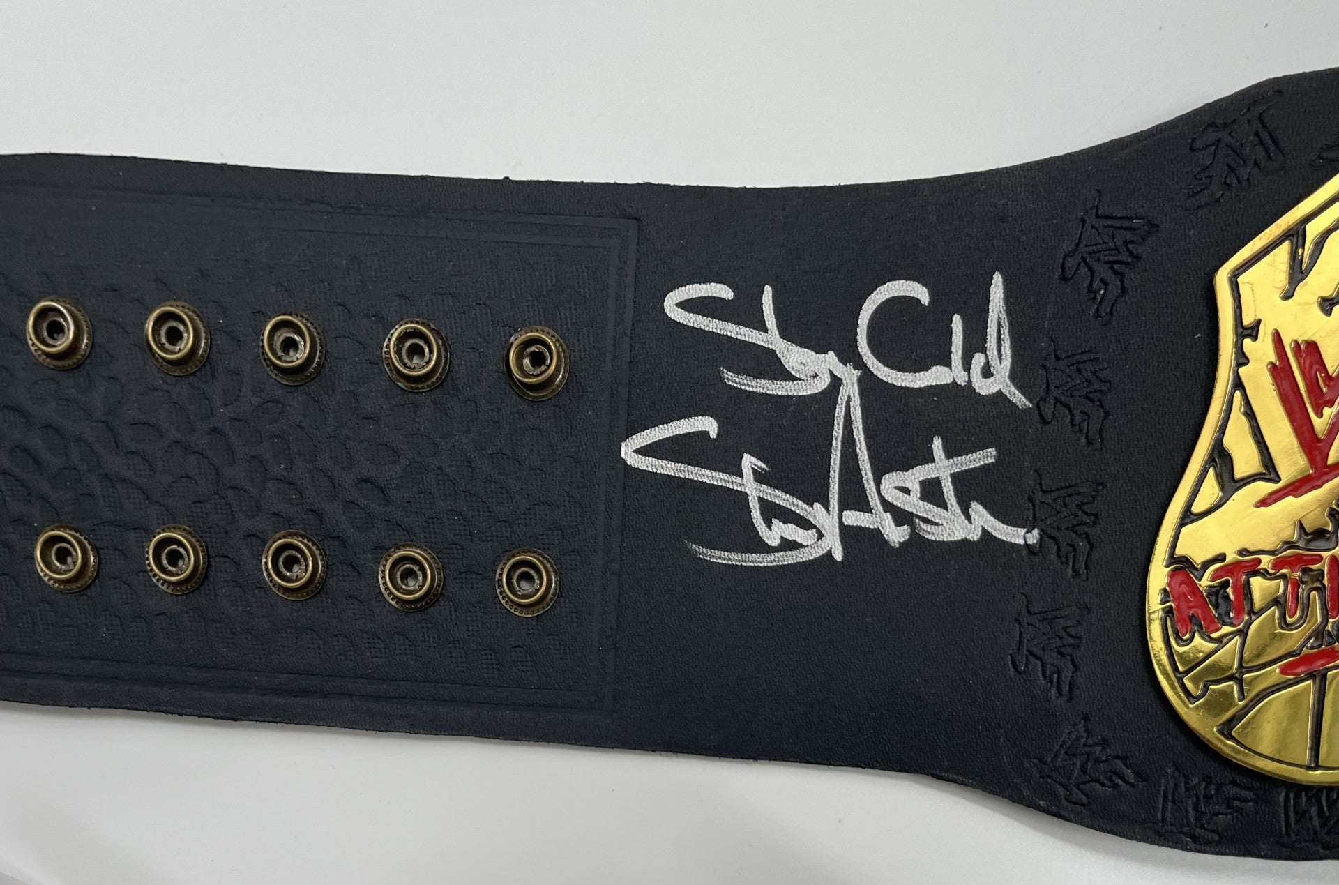 &quot;Stone Cold&quot; Steve Austin Signed Full-Size  World Heavyweight Wrestling Champion Belt (Beckett)